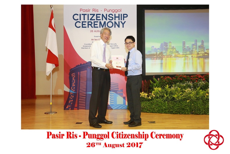 Citizenship-26Aug17-PhotoBooth-037.jpg