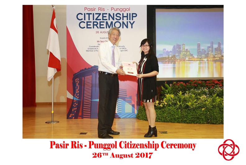 Citizenship-26Aug17-PhotoBooth-042.jpg