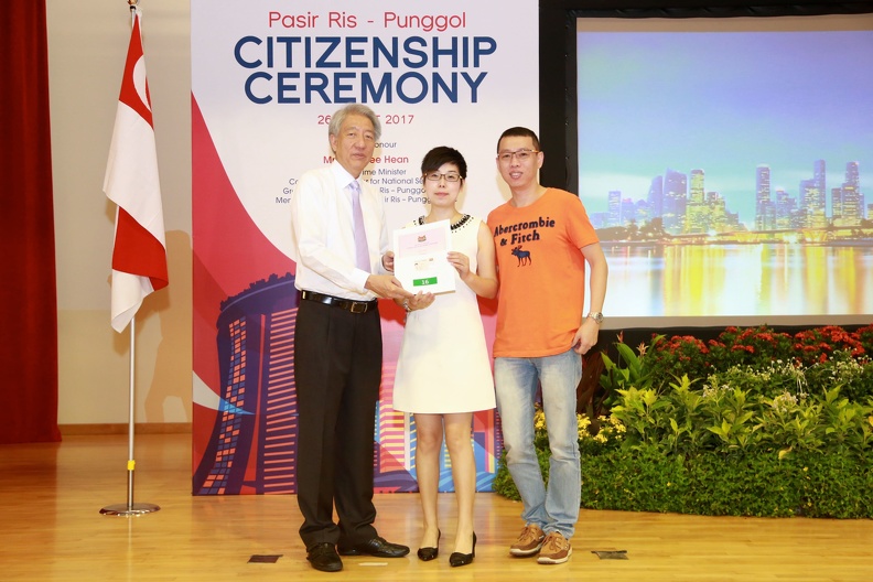 Citizenship-26Aug17-Ceremonial-014.jpg