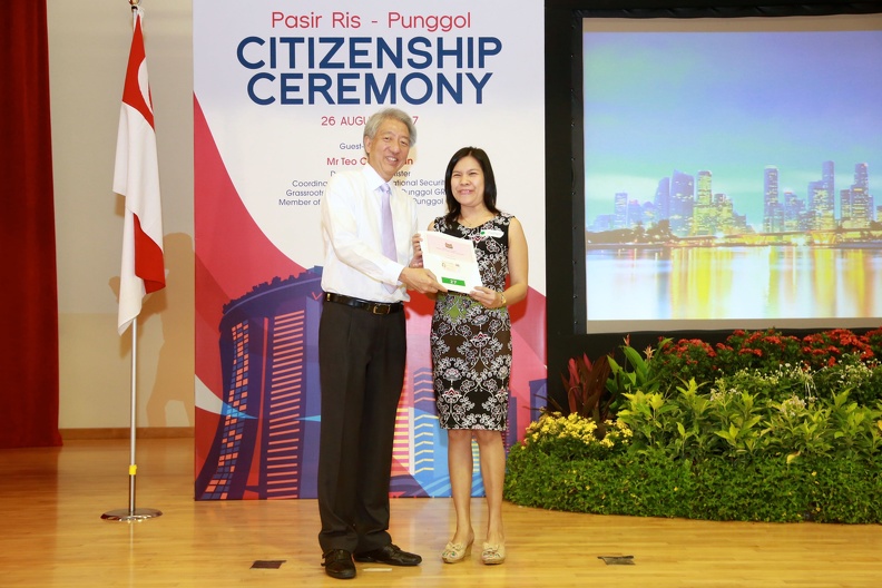Citizenship-26Aug17-Ceremonial-022.jpg