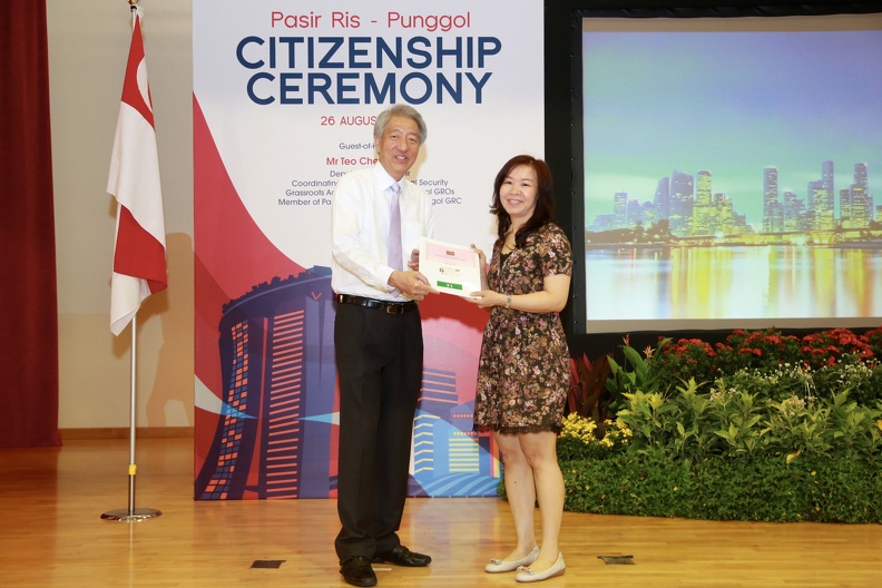 Citizenship-26Aug17-Ceremonial-026.jpg
