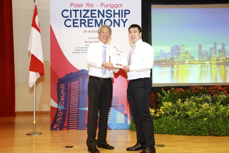 Citizenship-26Aug17-Ceremonial-028.jpg