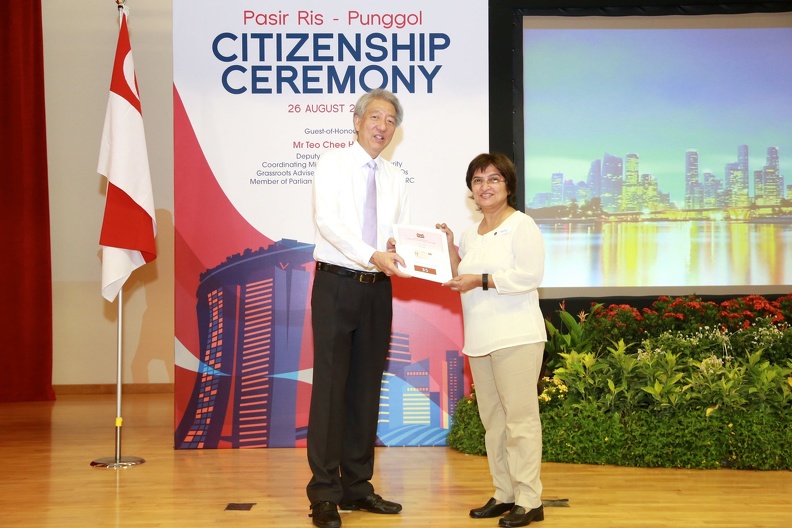 Citizenship-26Aug17-Ceremonial-030.jpg