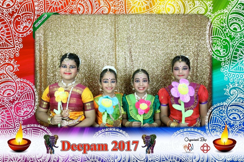 Deepam2017PhotoBooth-13.jpg