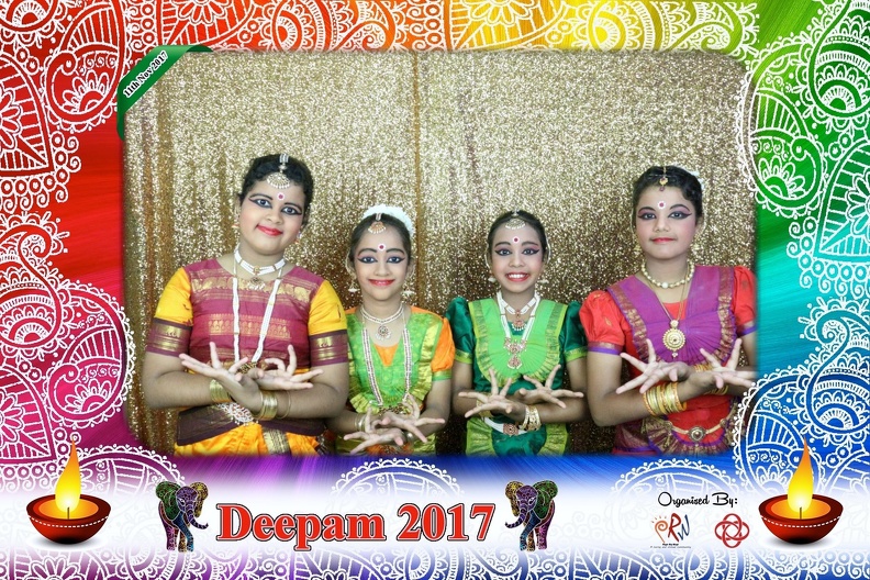 Deepam2017PhotoBooth-14.jpg