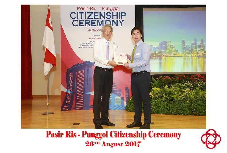 Citizenship-26Aug17-PhotoBooth-031.jpg